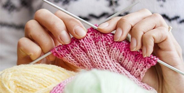 5 reasons knitting is good for y